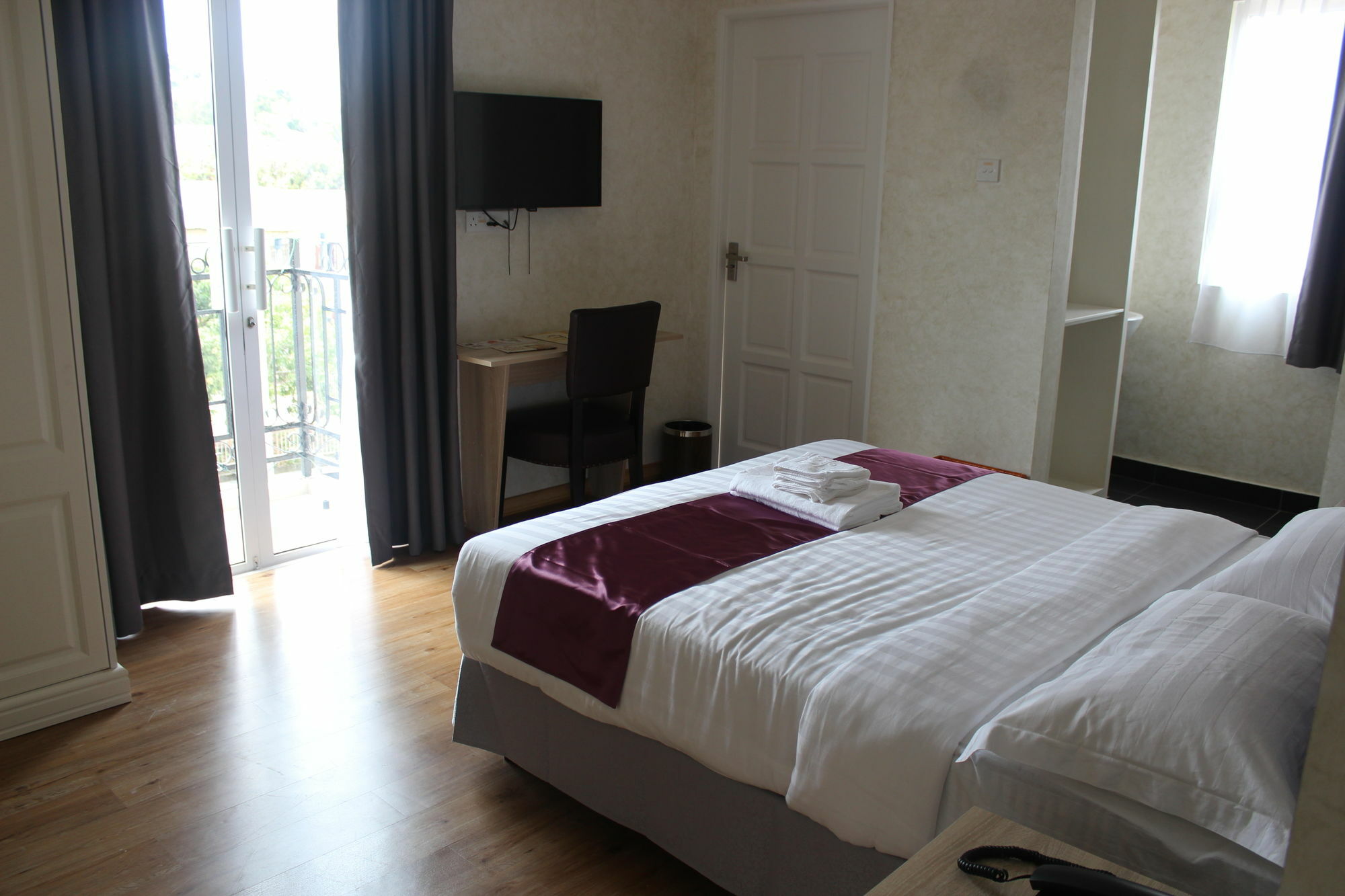 Venice Lodge Bandar Seri Begawan Exterior foto